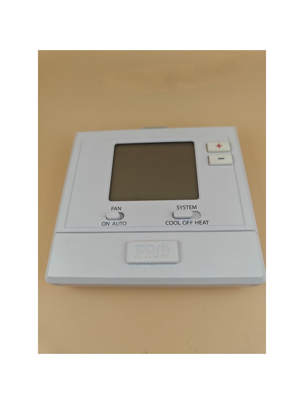 Pro1 T701 Programmable Electronic Thermostat Battery Hardwire Heat Cool